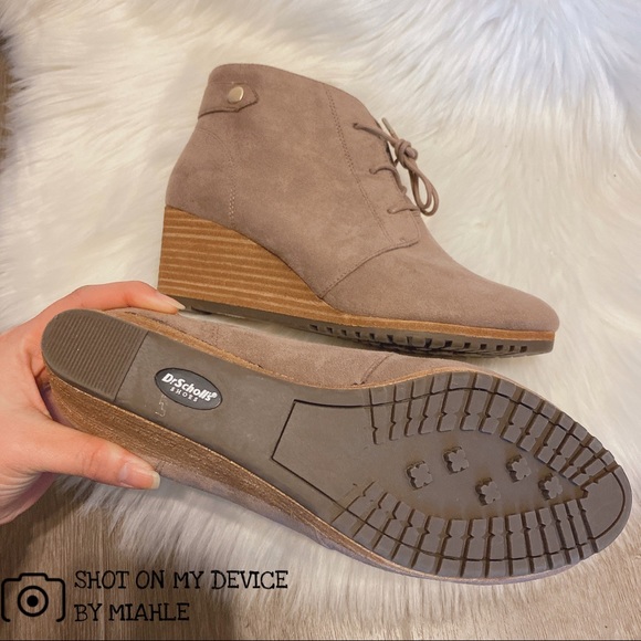 Dr. Scholl's Conquer Women's Wedge Ankle Boots - Picture 5 of 8